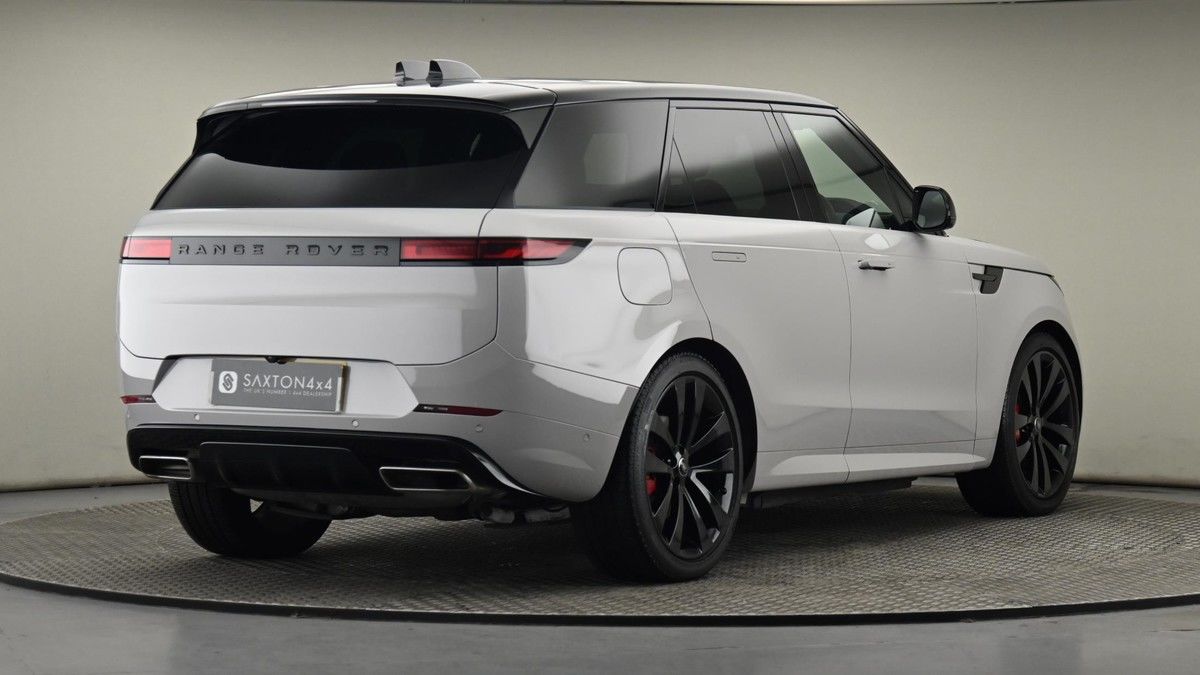 Land Rover Range Rover Sport Image 26