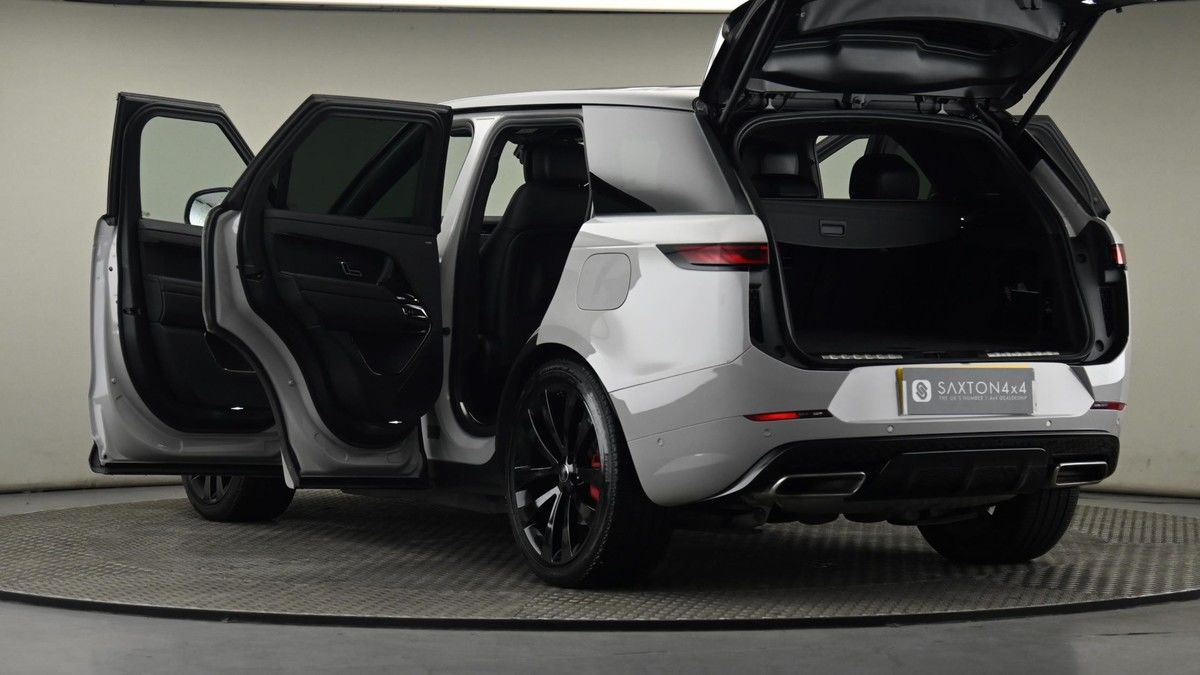 Land Rover Range Rover Sport Image 29