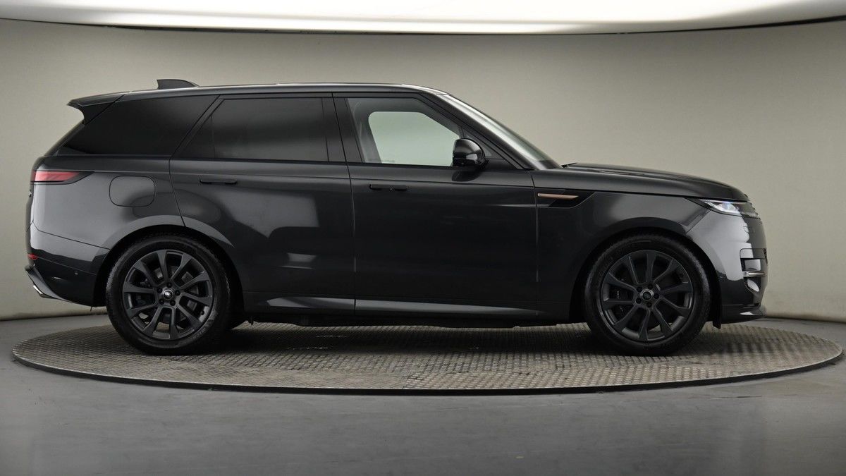 Land Rover Range Rover Sport Image 27