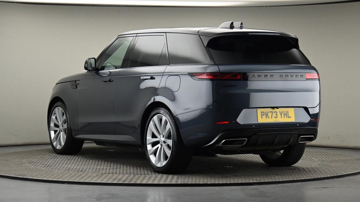 Land Rover Range Rover Sport Image 24