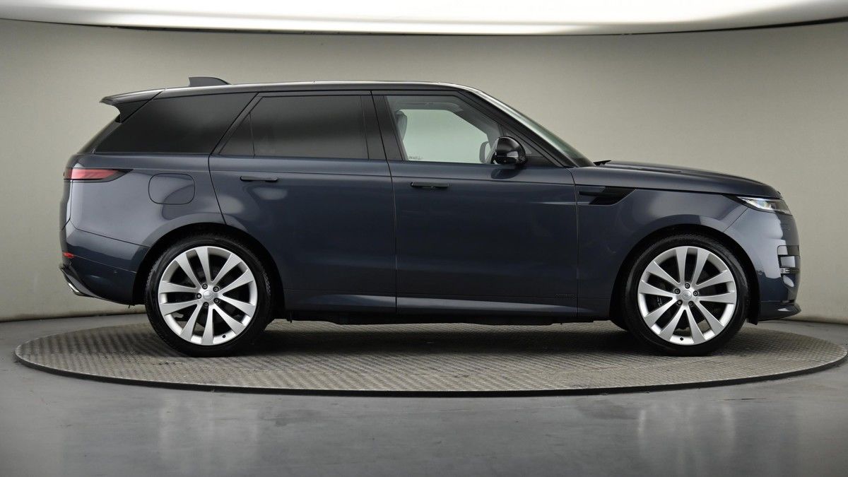 Land Rover Range Rover Sport Image 27