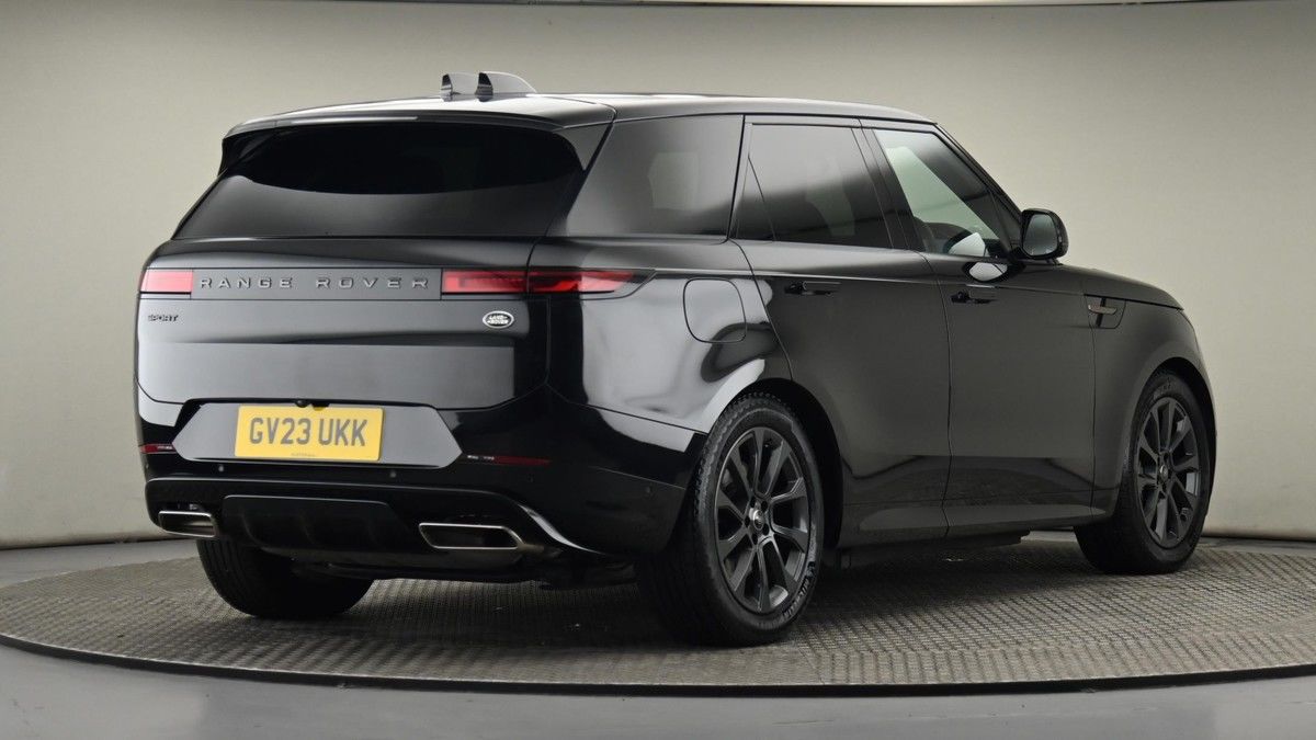 Land Rover Range Rover Sport Image 26