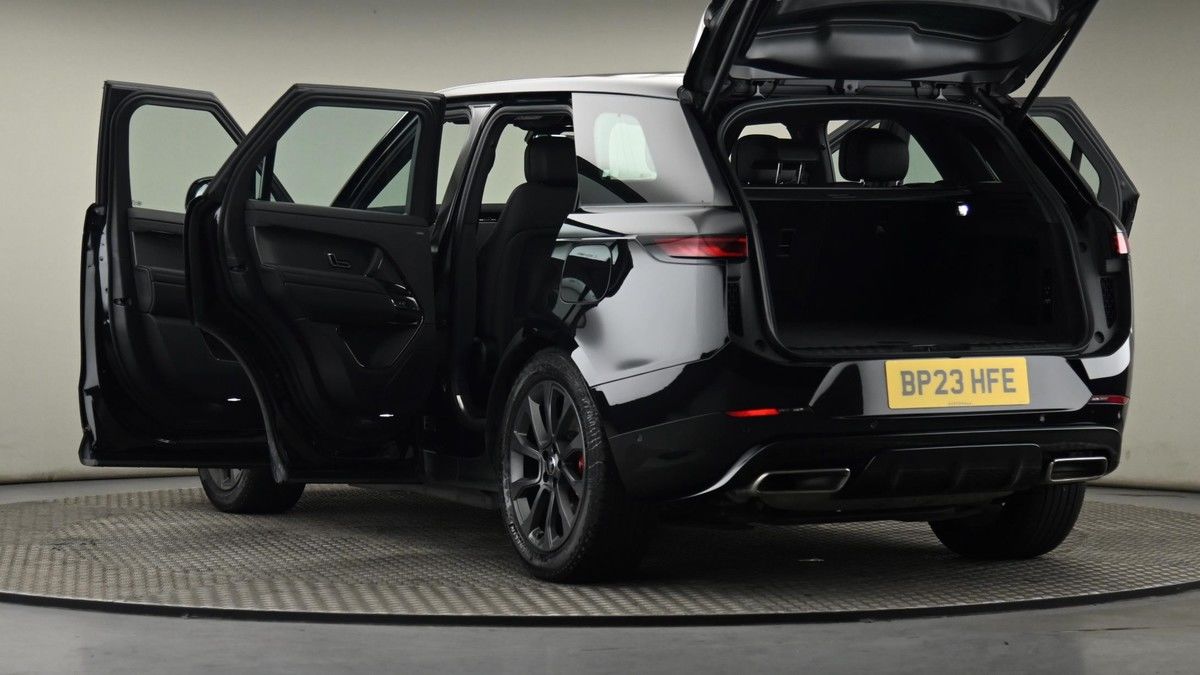 Land Rover Range Rover Sport Image 29