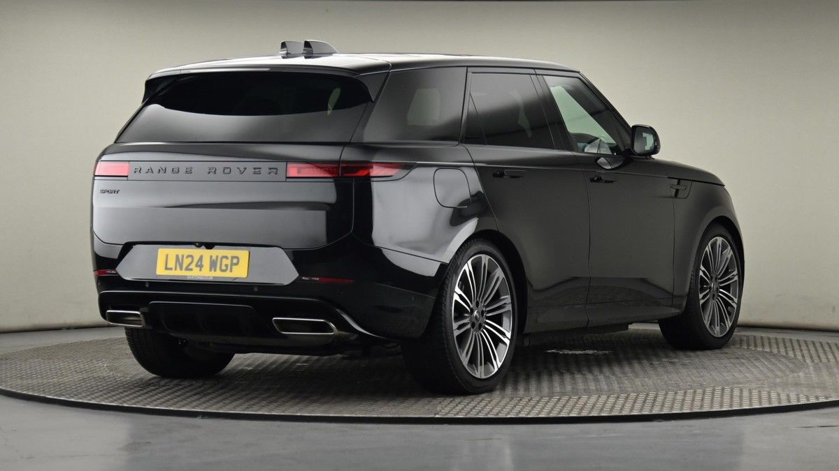 Land Rover Range Rover Sport Image 26