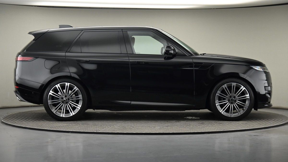 Land Rover Range Rover Sport Image 27