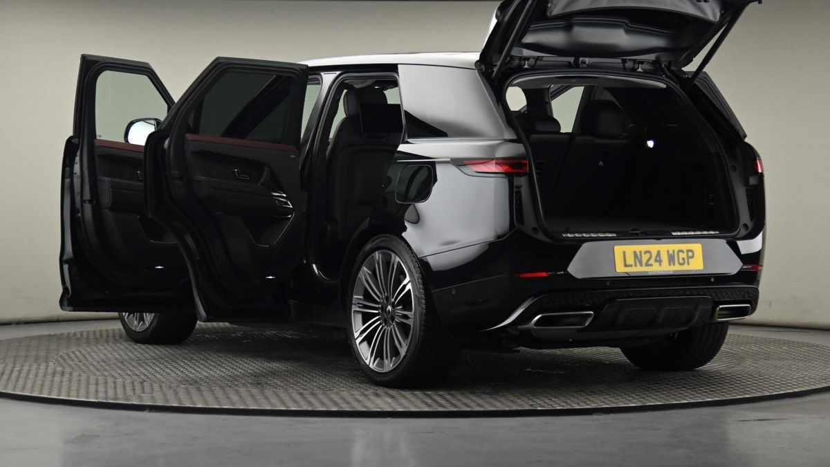 Land Rover Range Rover Sport Image 29