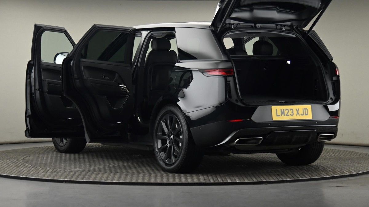 Land Rover Range Rover Sport Image 29