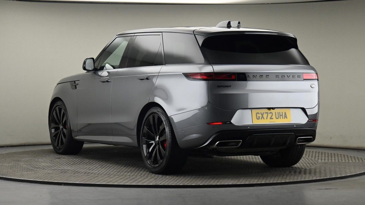 Land Rover Range Rover Sport Image 24