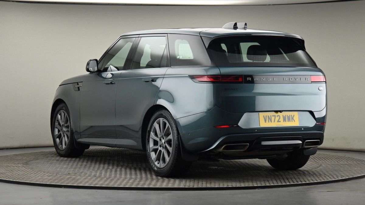 Land Rover Range Rover Sport Image 24