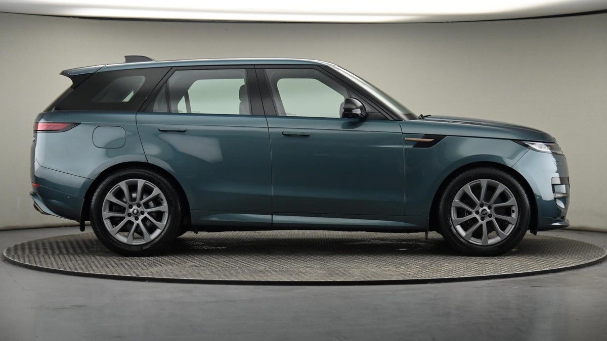 Land Rover Range Rover Sport Image 27