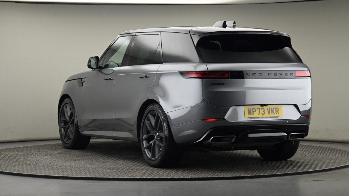 Land Rover Range Rover Sport Image 24