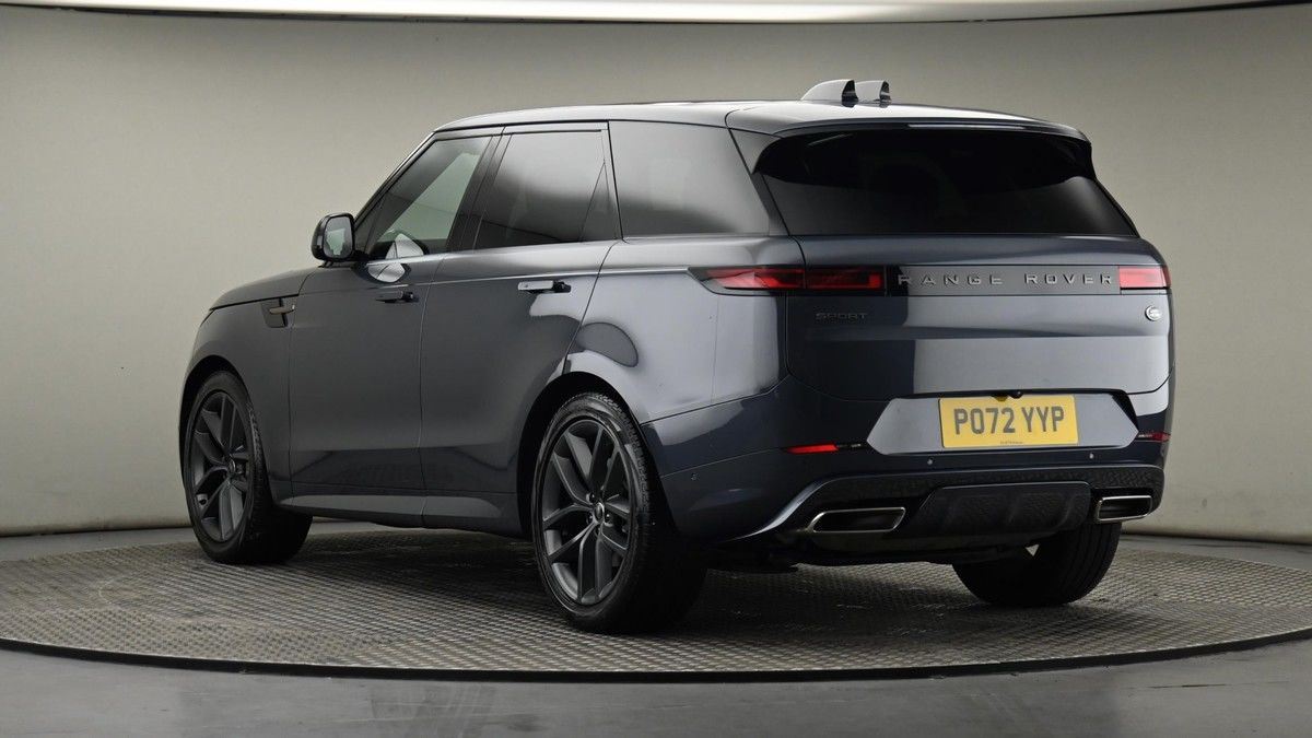 Land Rover Range Rover Sport Image 24