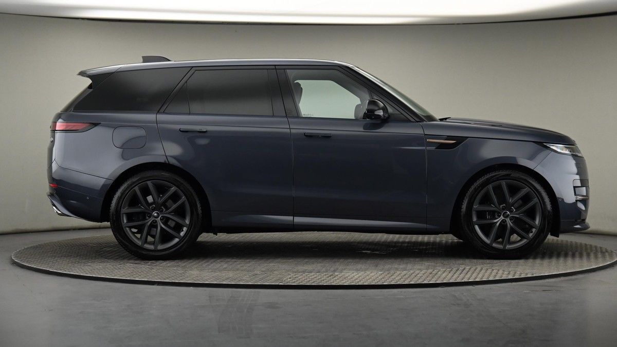 Land Rover Range Rover Sport Image 27