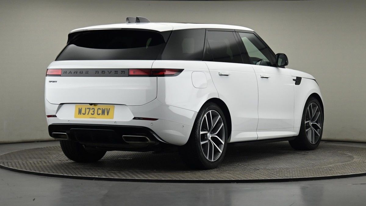 Land Rover Range Rover Sport Image 26