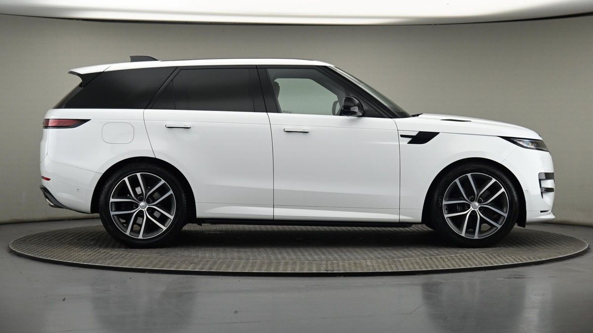 Land Rover Range Rover Sport Image 27
