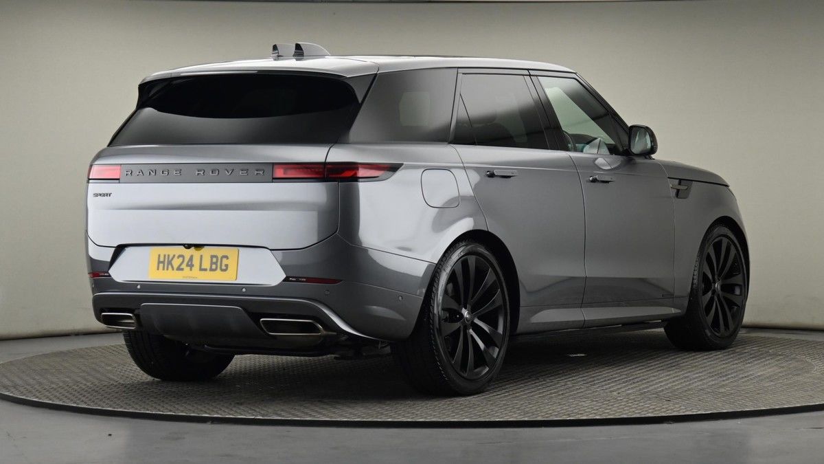 Land Rover Range Rover Sport Image 26