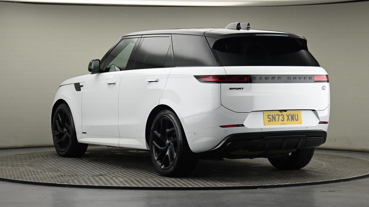 Land Rover Range Rover Sport Image 24