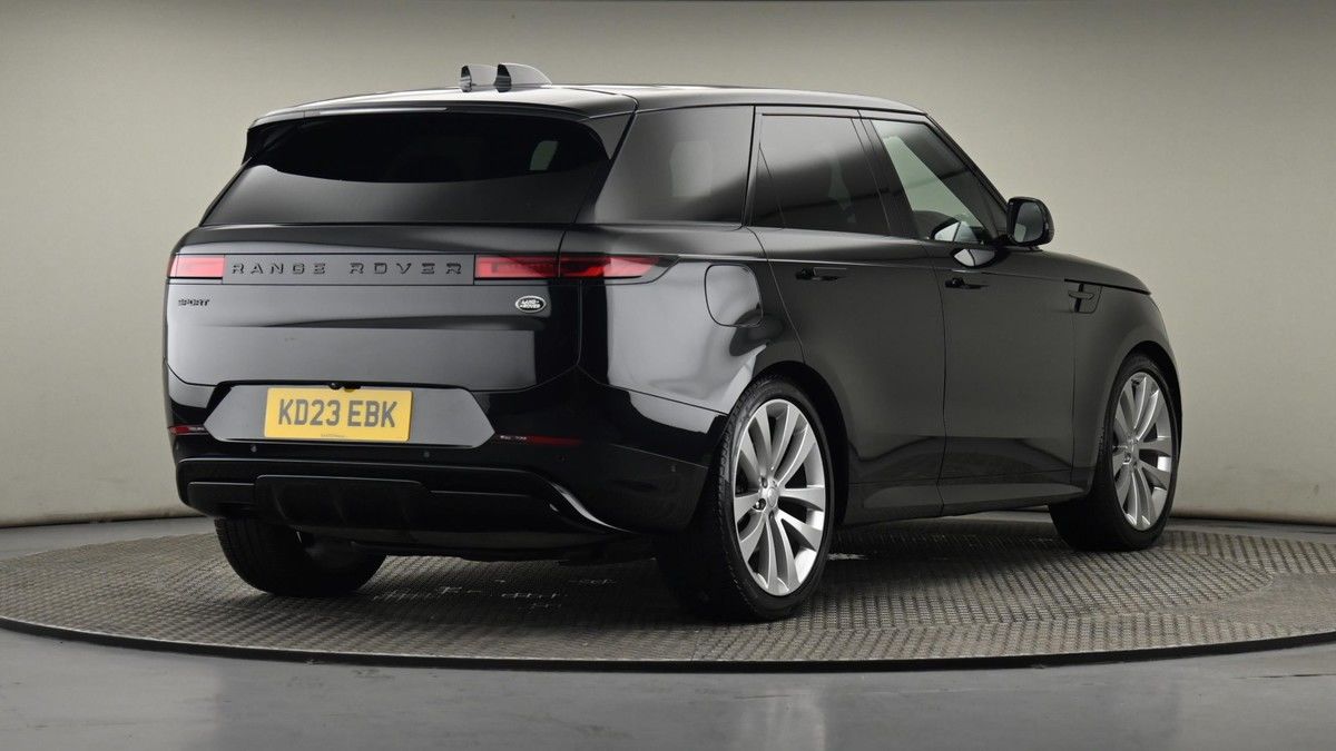Land Rover Range Rover Sport Image 26