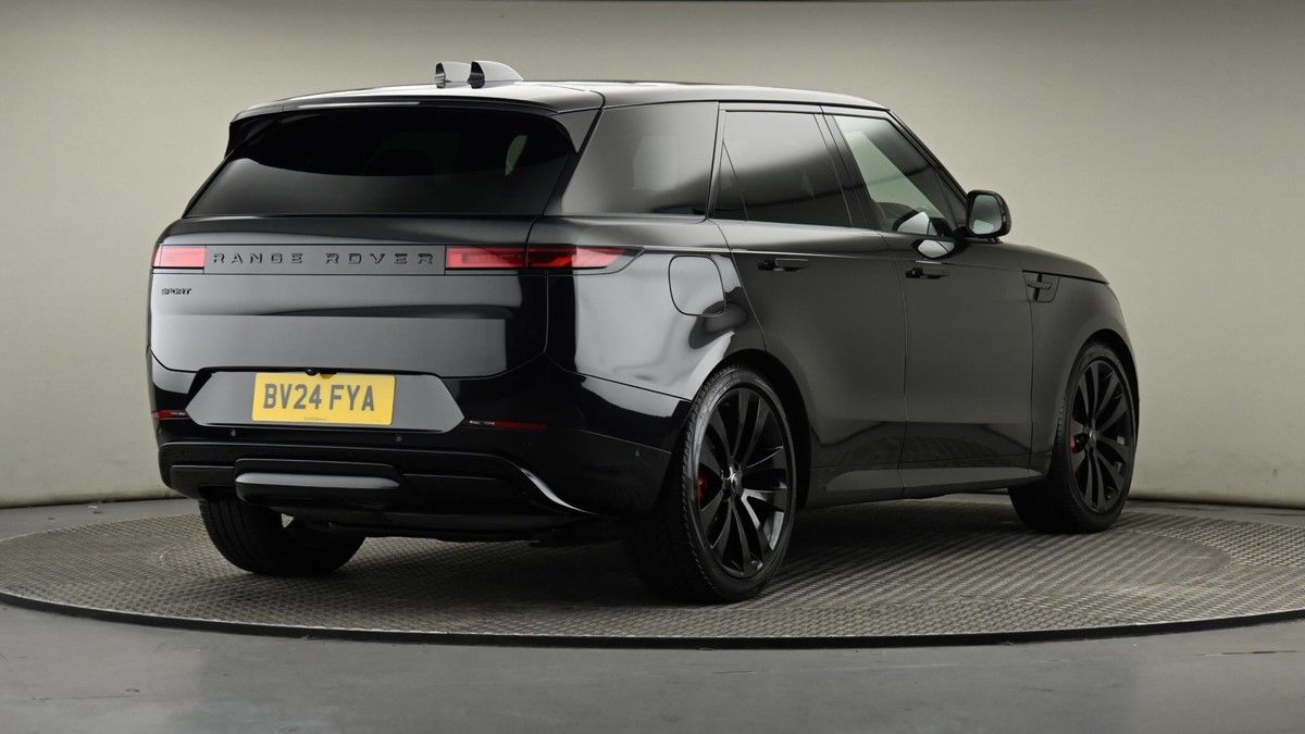 Land Rover Range Rover Sport Image 26