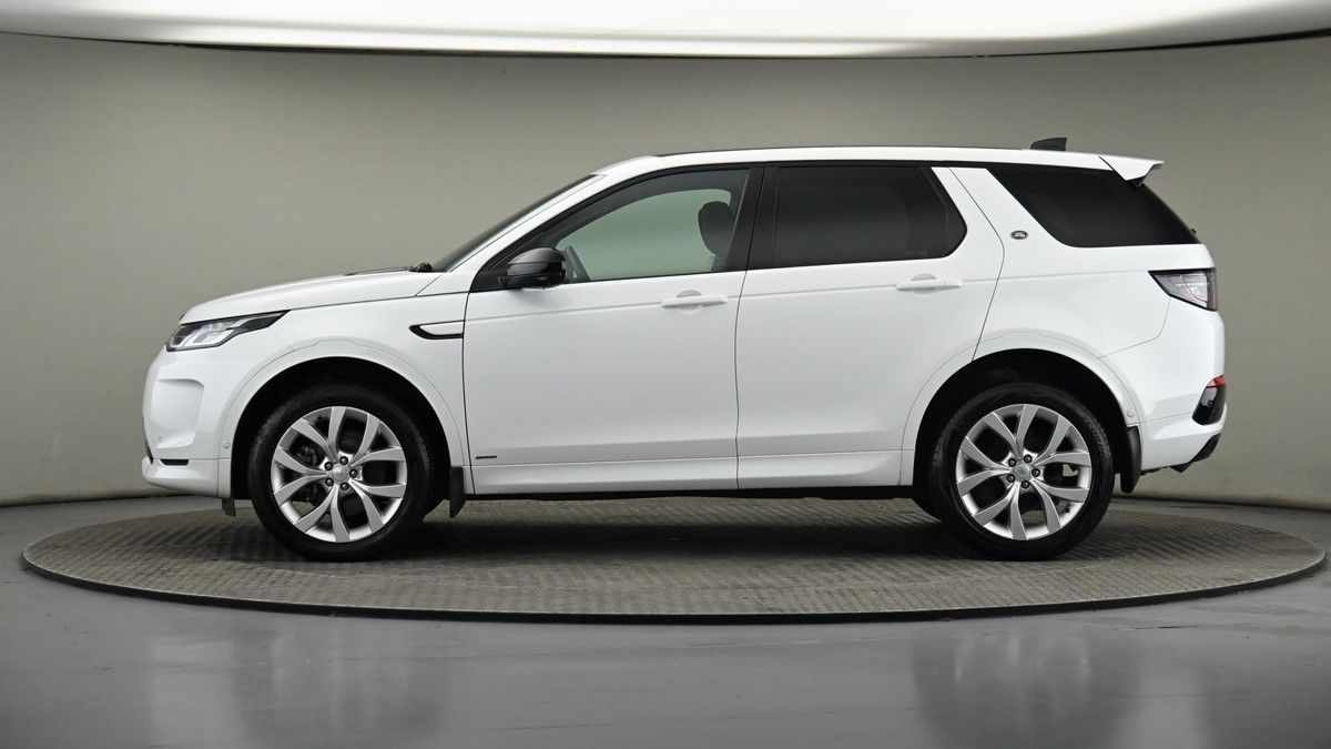 Land Rover Discovery Sport Image 23