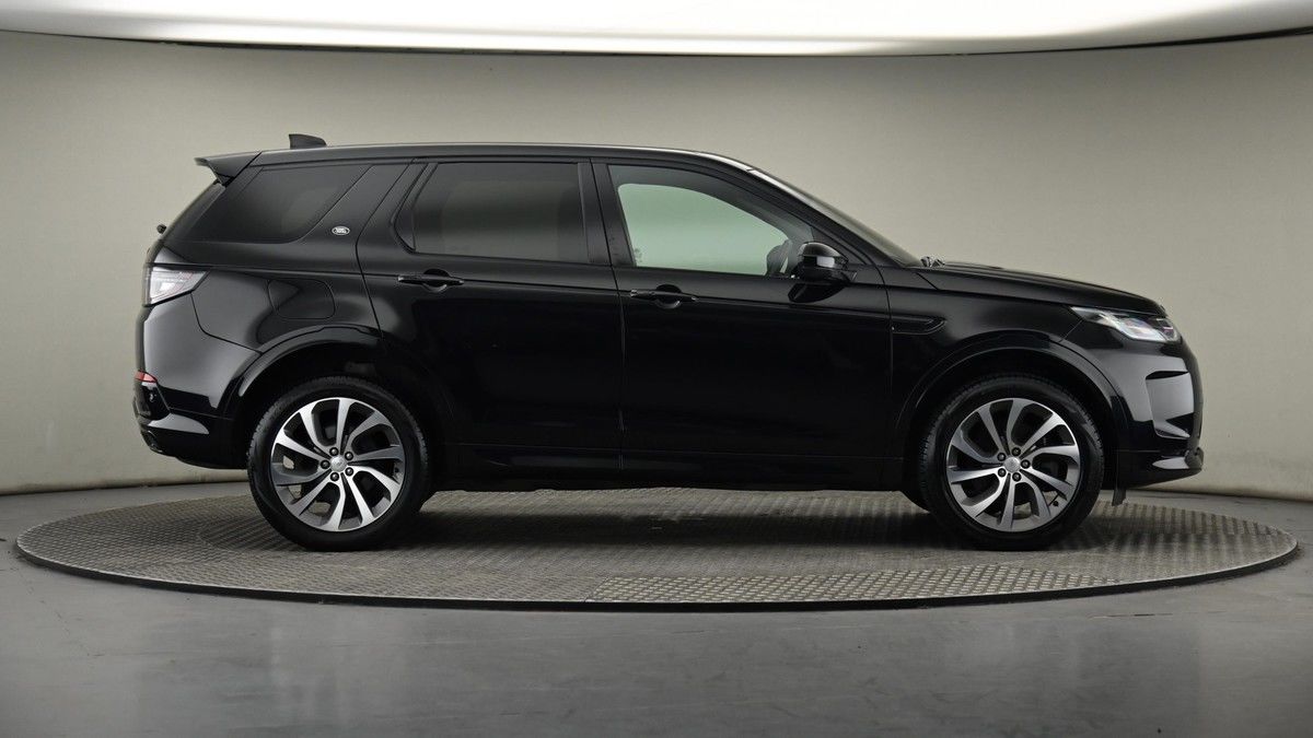 Land Rover Discovery Sport Image 27
