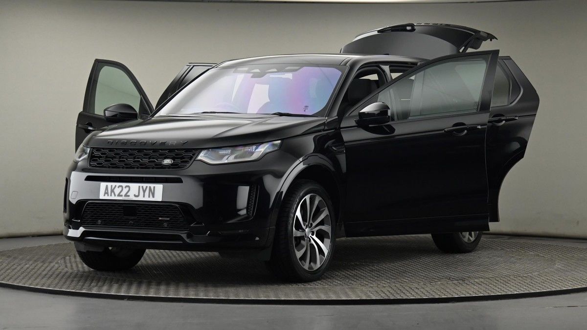 Land Rover Discovery Sport Image 28