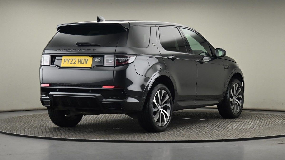 Land Rover Discovery Sport Image 26