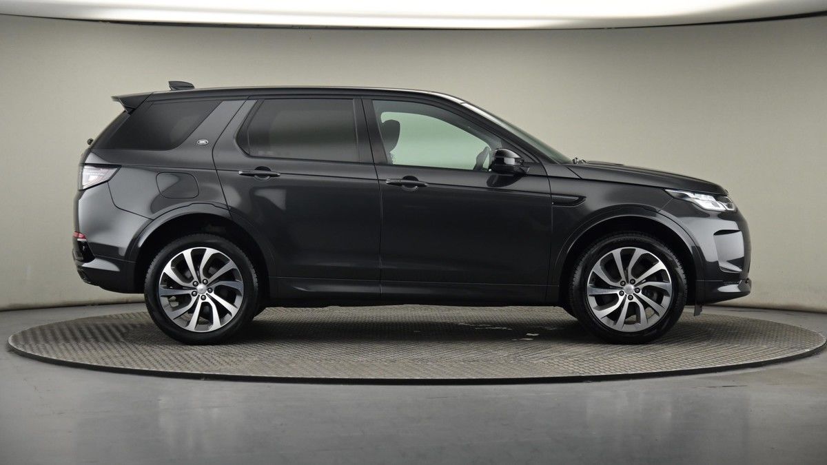 Land Rover Discovery Sport Image 27