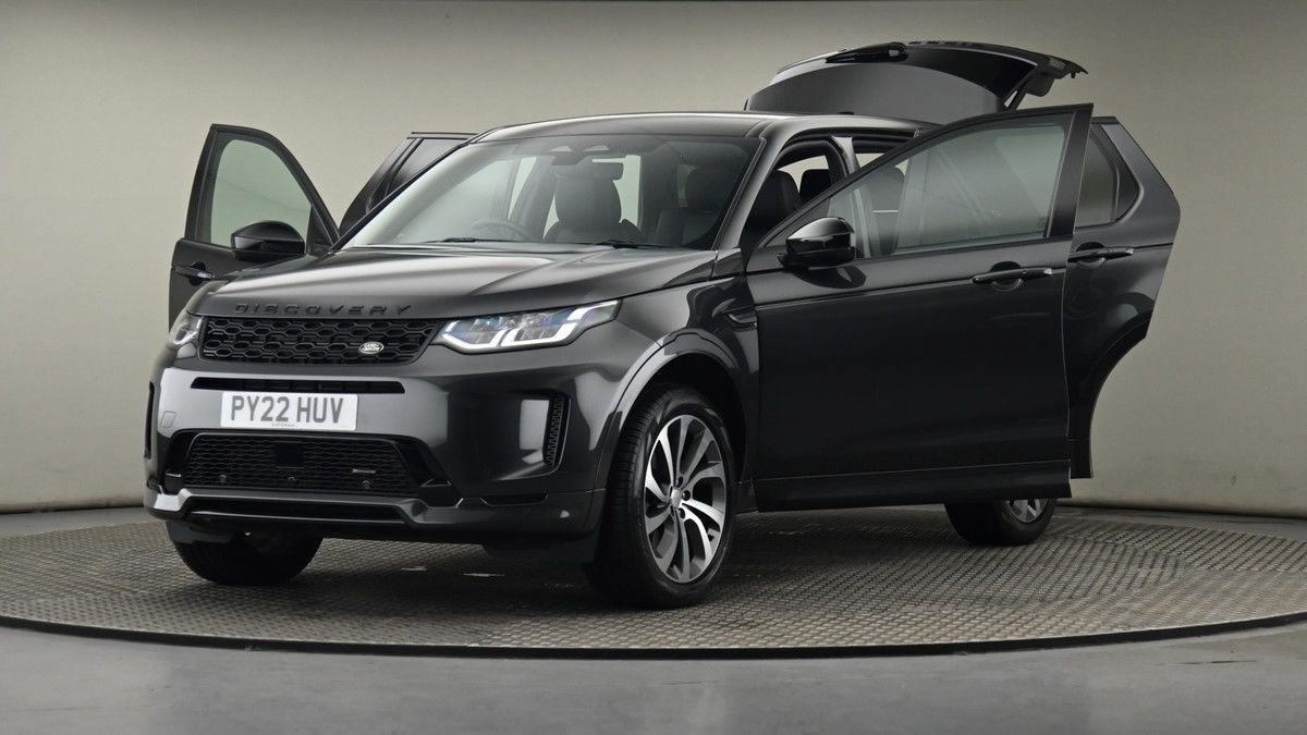 Land Rover Discovery Sport Image 28