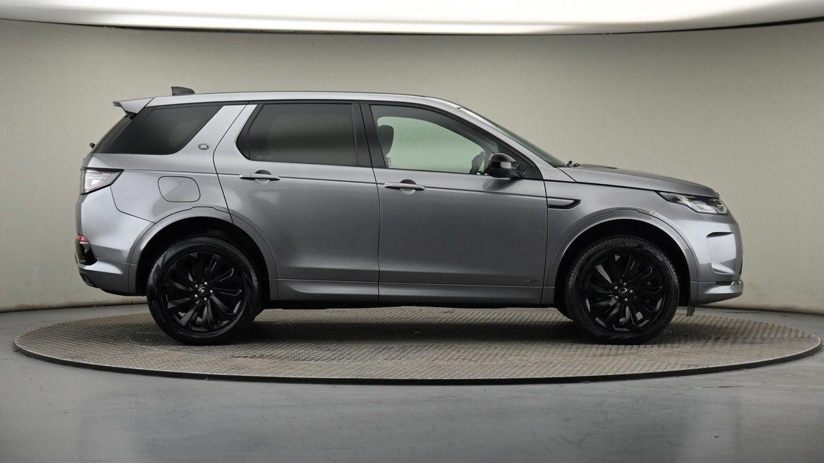 Land Rover Discovery Sport Image 27