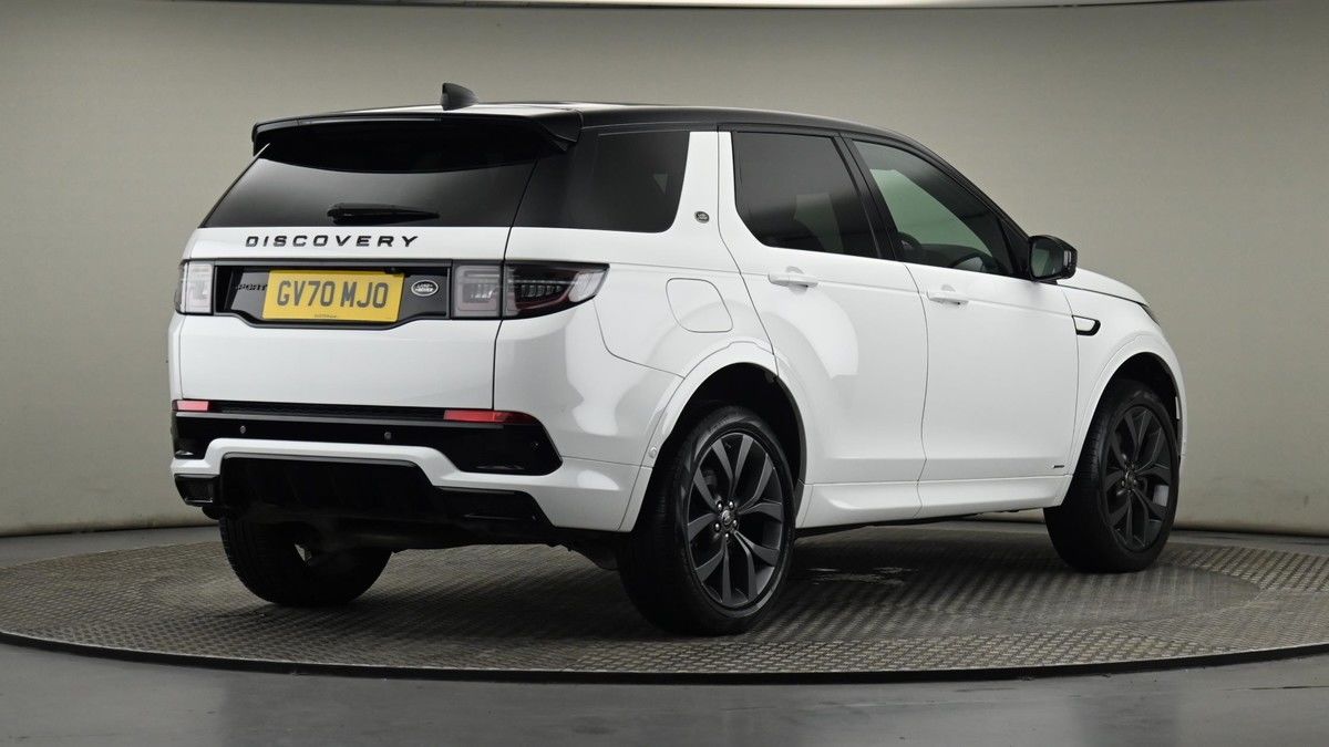 Land Rover Discovery Sport Image 26