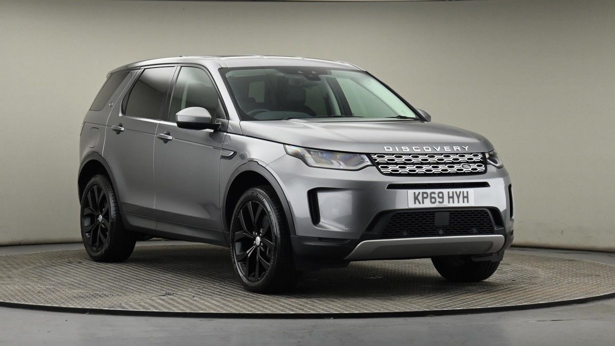 Land Rover Discovery Sport Image 2
