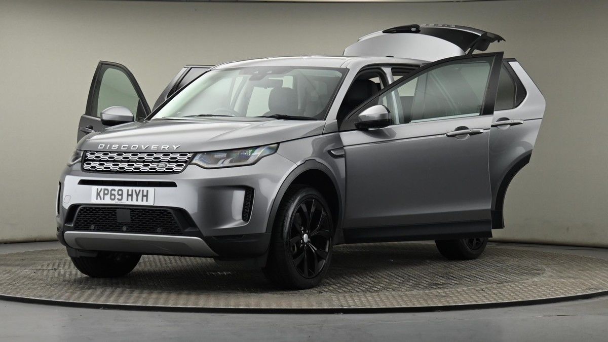 Land Rover Discovery Sport Image 55