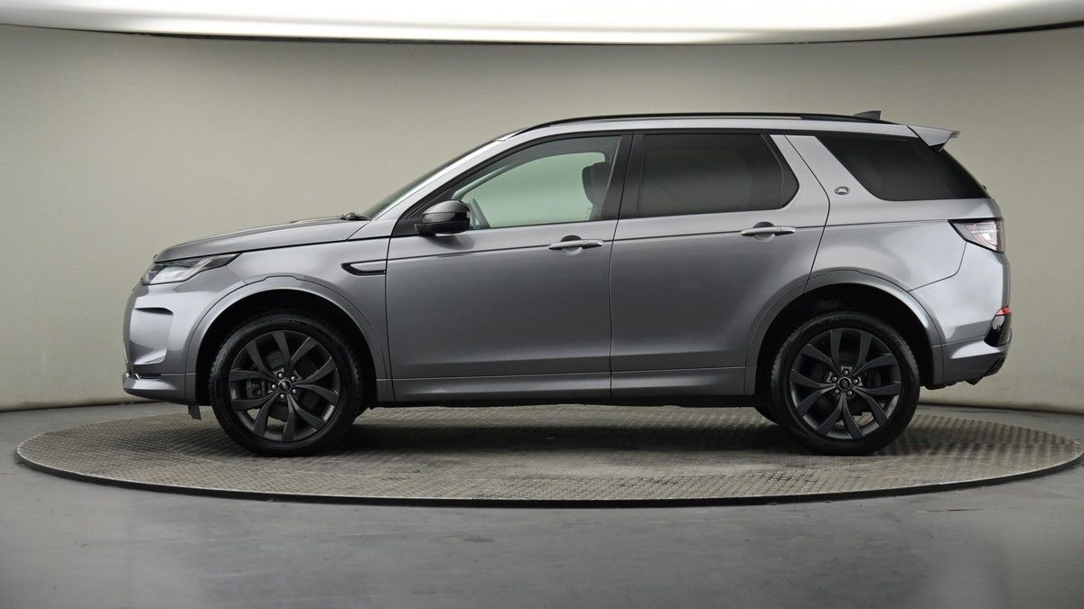 Land Rover Discovery Sport Image 23