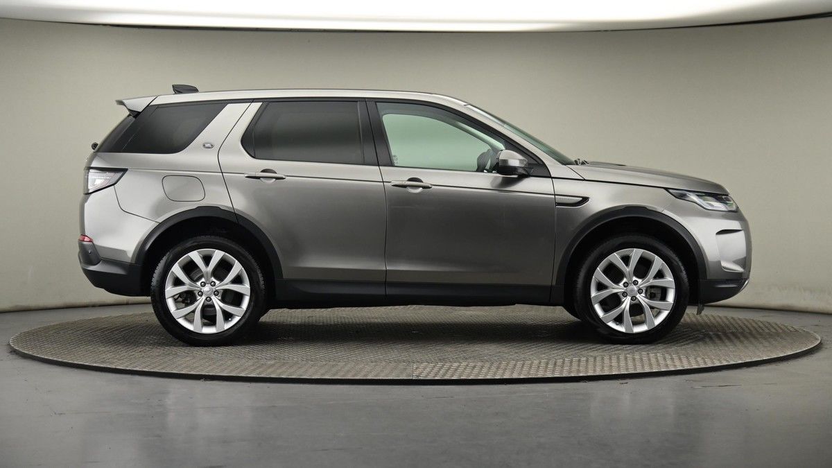 Land Rover Discovery Sport Image 27