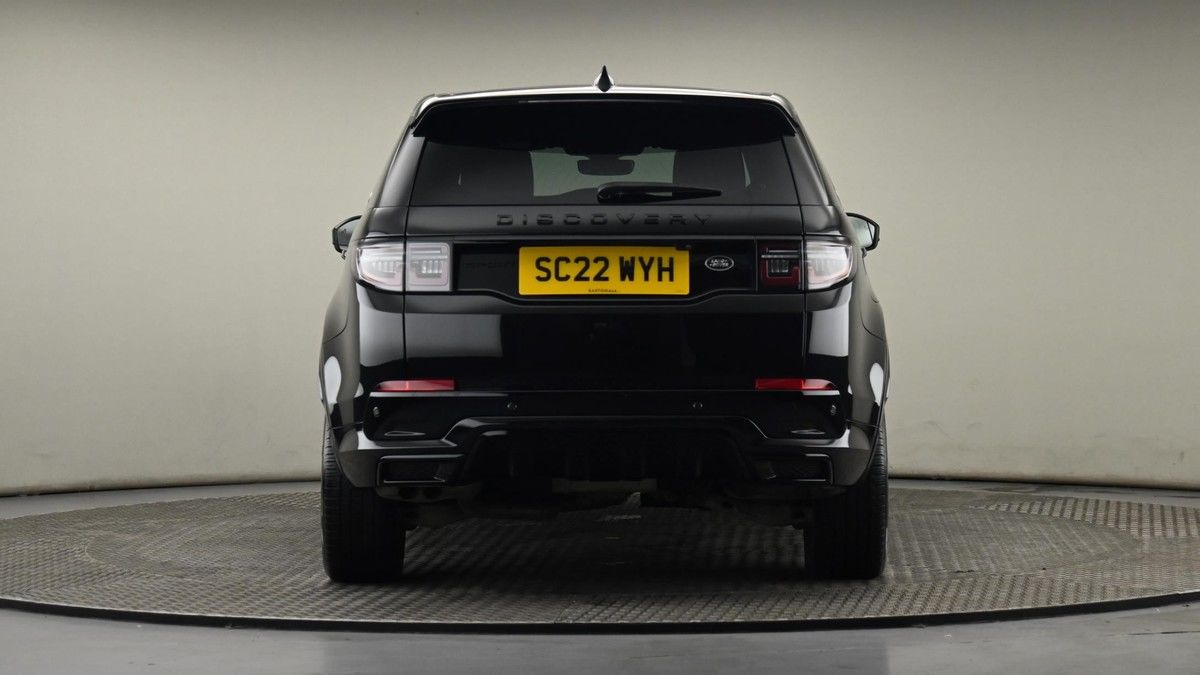Land Rover Discovery Sport Image 25