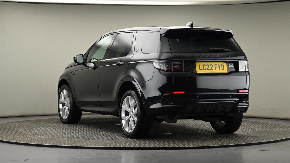 Land Rover Discovery Sport Image 24