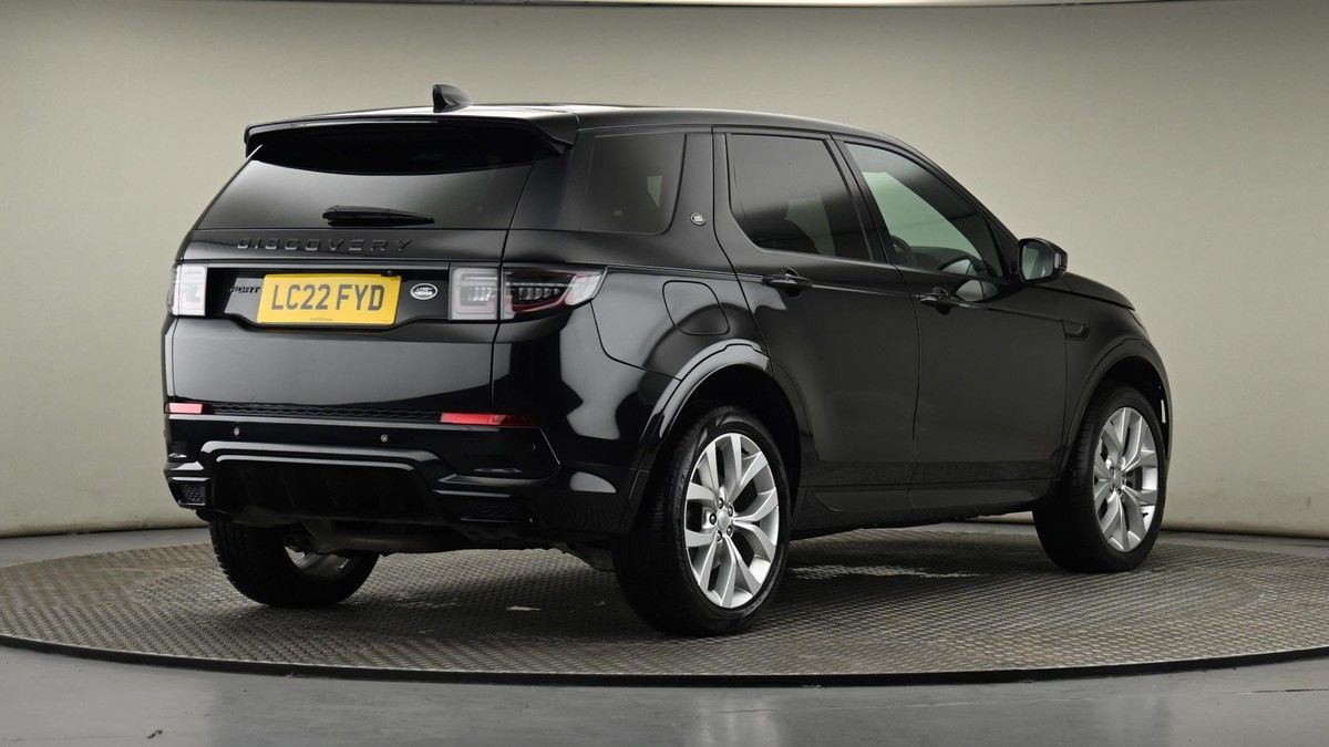 Land Rover Discovery Sport Image 26