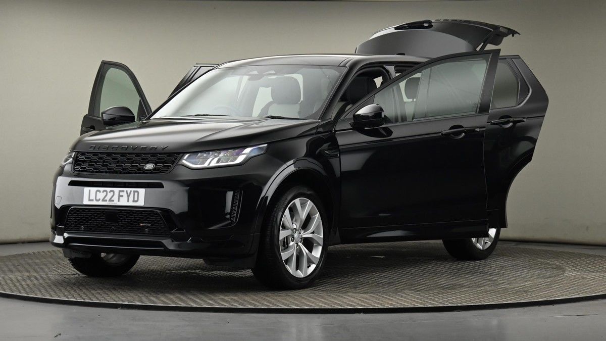 Land Rover Discovery Sport Image 28
