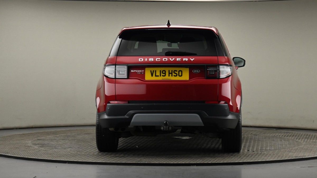 Land Rover Discovery Sport Image 25