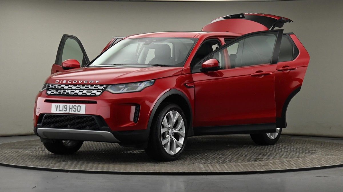 Land Rover Discovery Sport Image 28