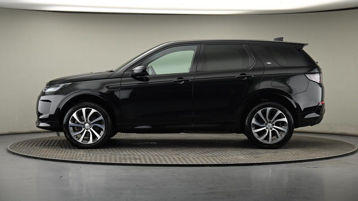 Land Rover Discovery Sport Image 23