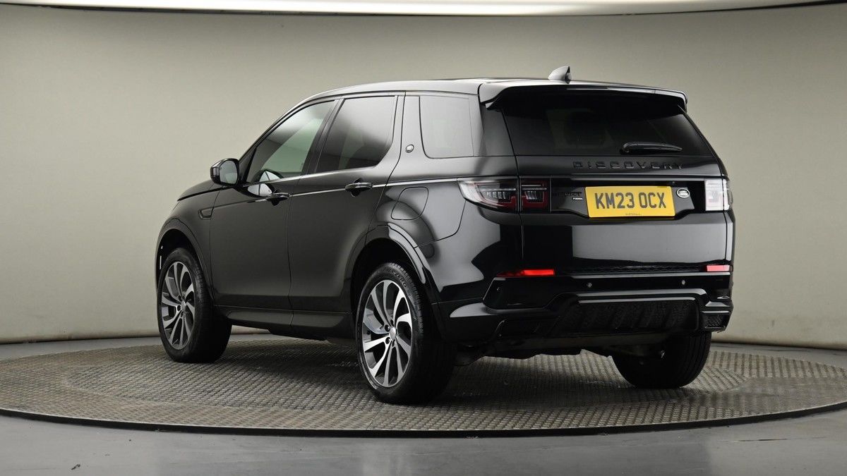 Land Rover Discovery Sport Image 24