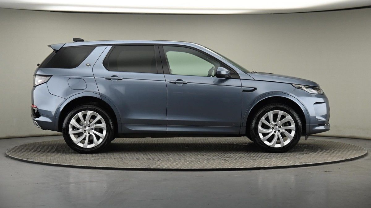 Land Rover Discovery Sport Image 27