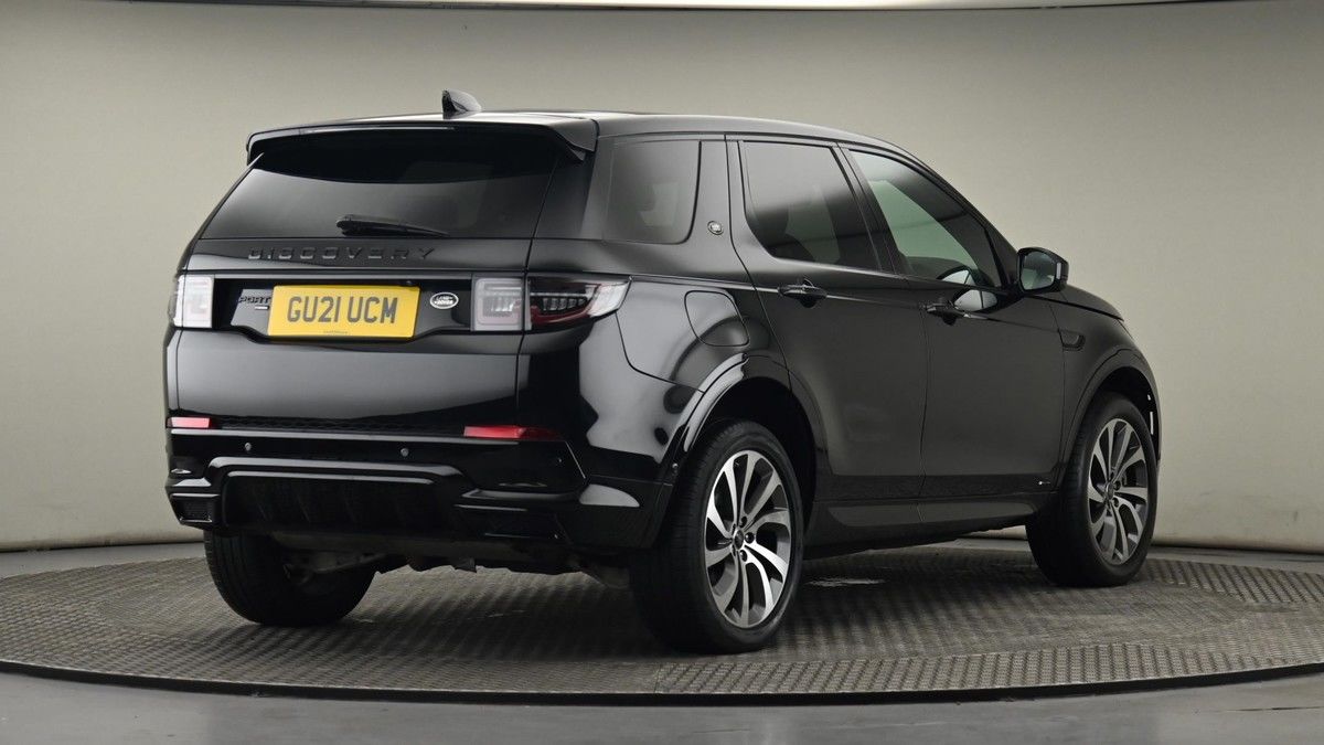 Land Rover Discovery Sport Image 26