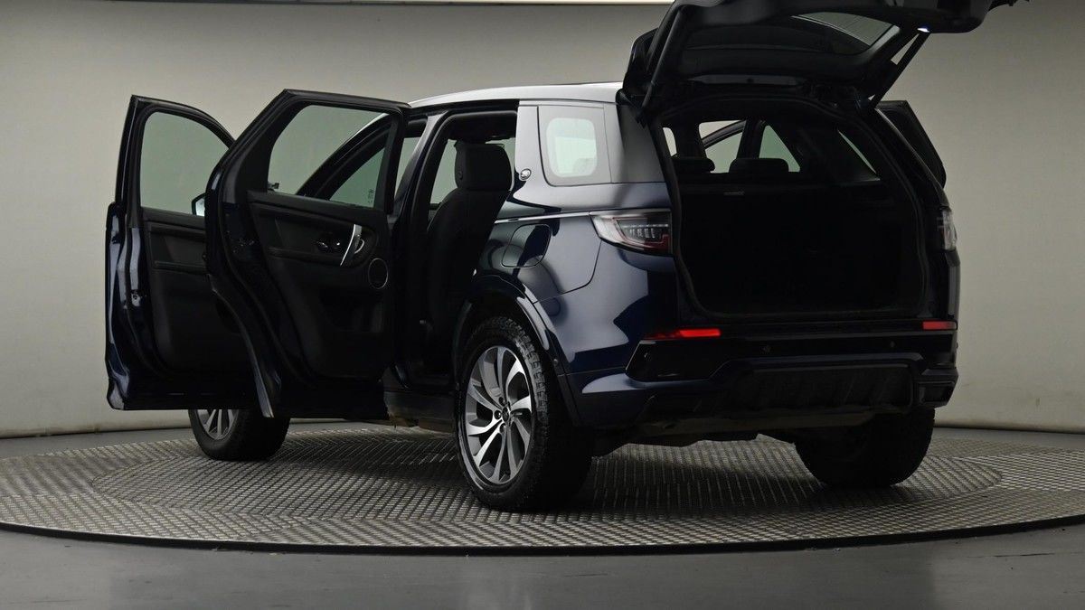 More views of Land Rover Discovery Sport