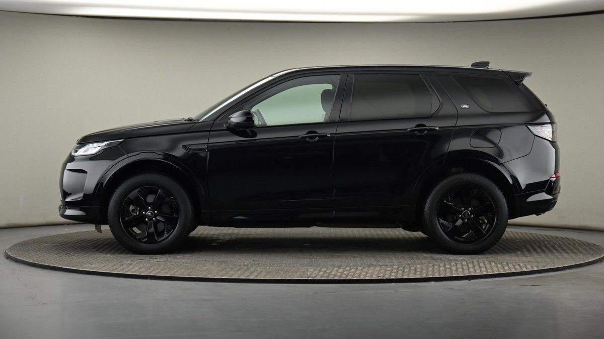 Land Rover Discovery Sport Image 23