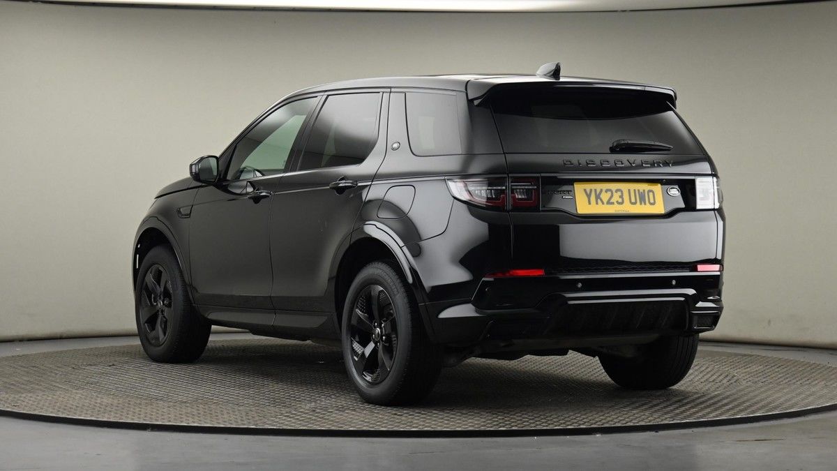 Land Rover Discovery Sport Image 24