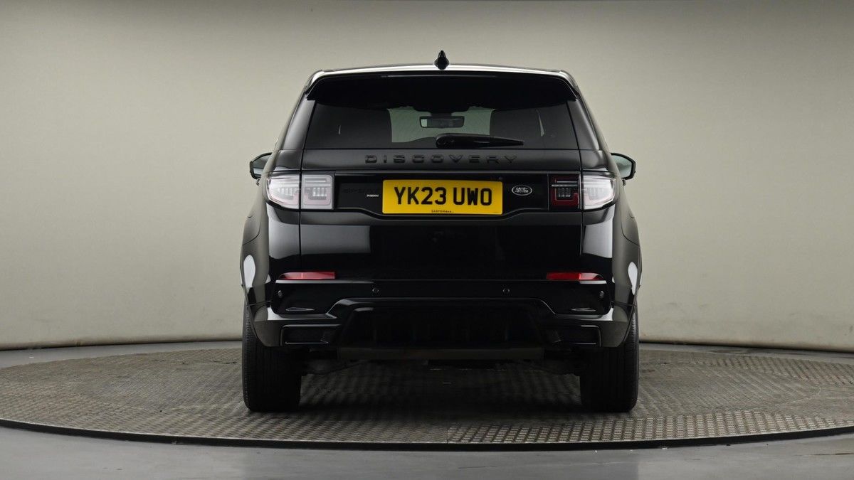 Land Rover Discovery Sport Image 25