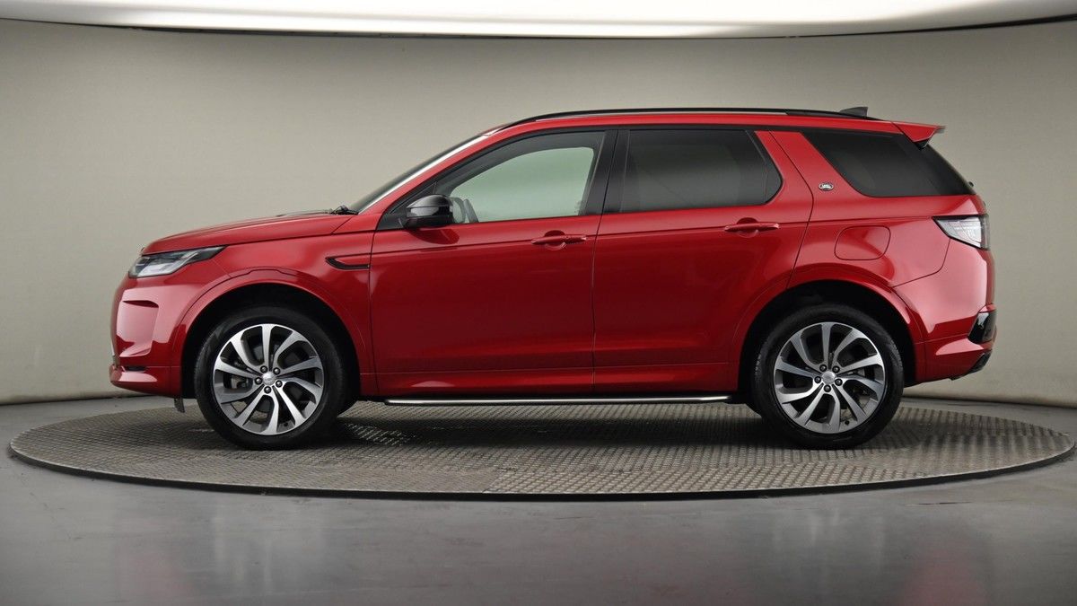 Land Rover Discovery Sport Image 23